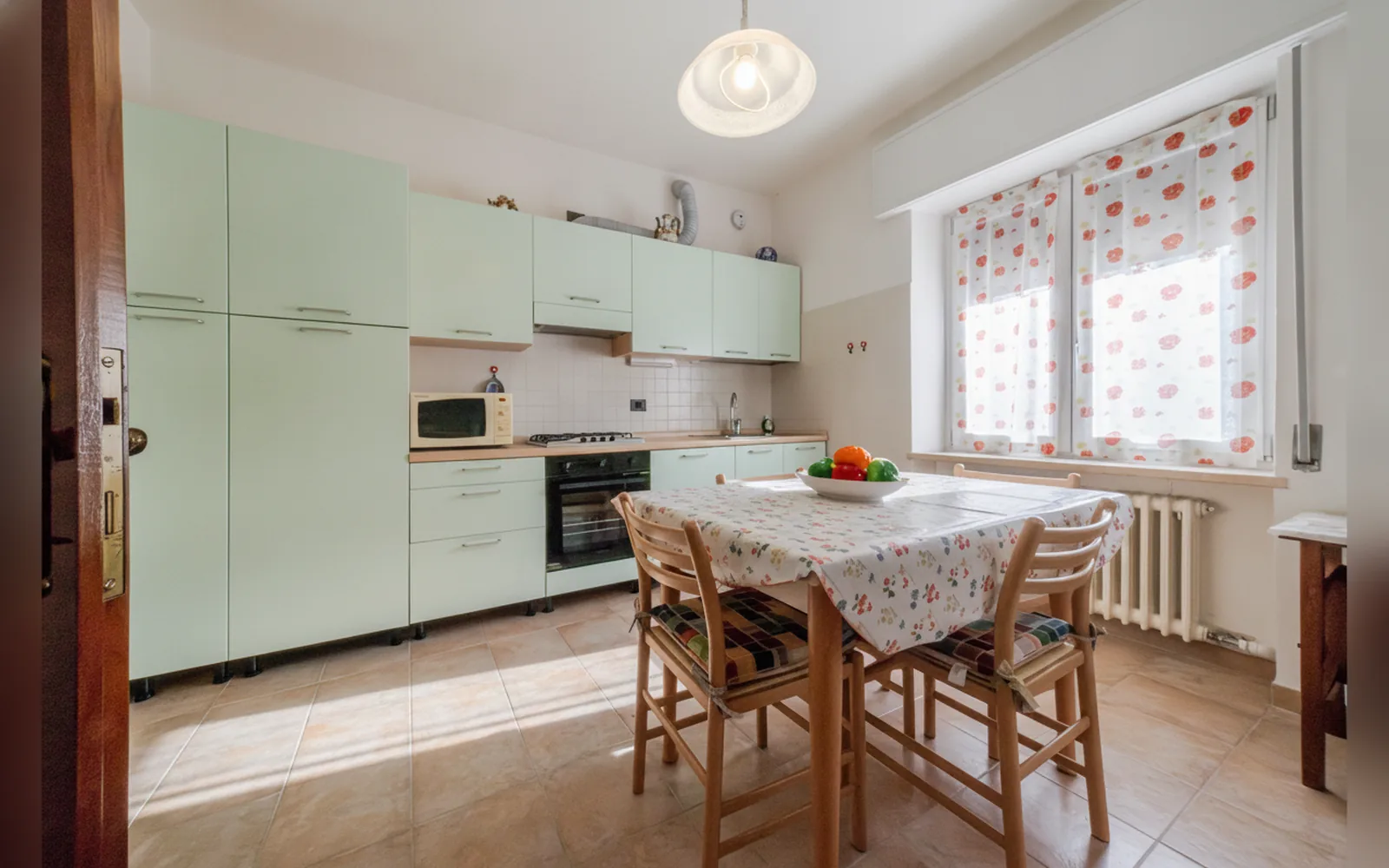 Camera con bagno privato — Appartamento Adige Lazise, Lazise (foto 34)